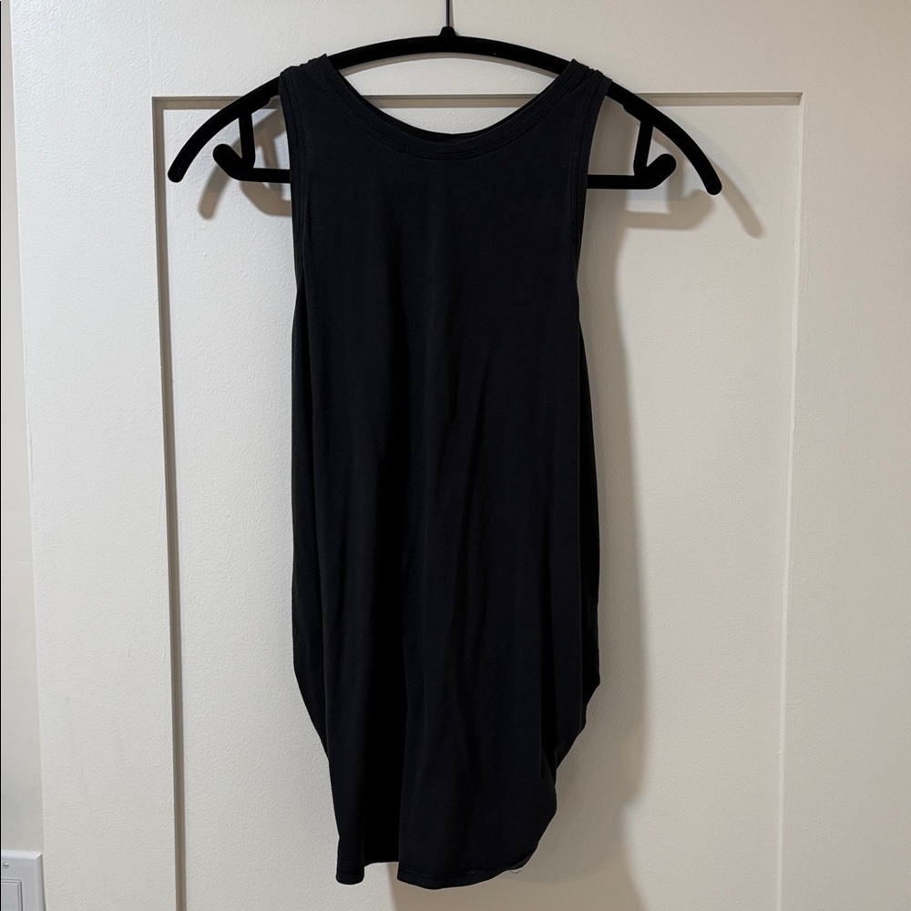 Lululemon tie tank